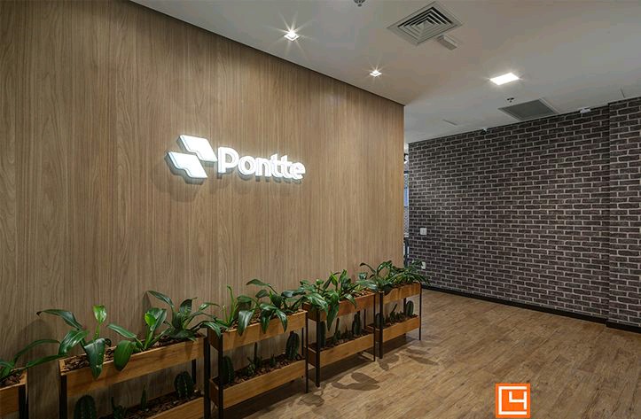 Móveis Rivera - Case Banco de Investimentos 1.jpg